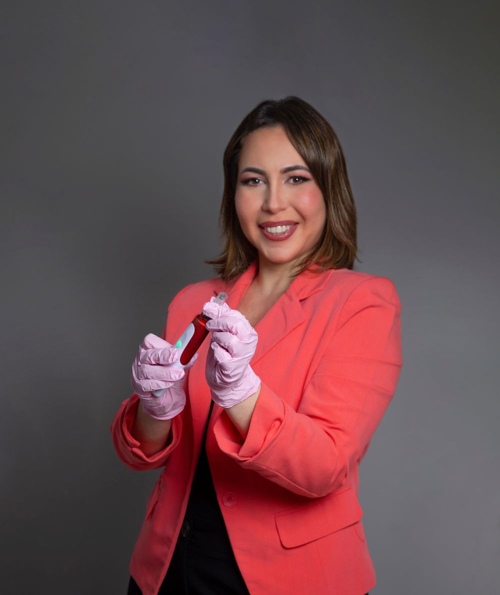 María, dermocosmiatra de Marietta — Amor por la piel, en su consultorio en Belgrano